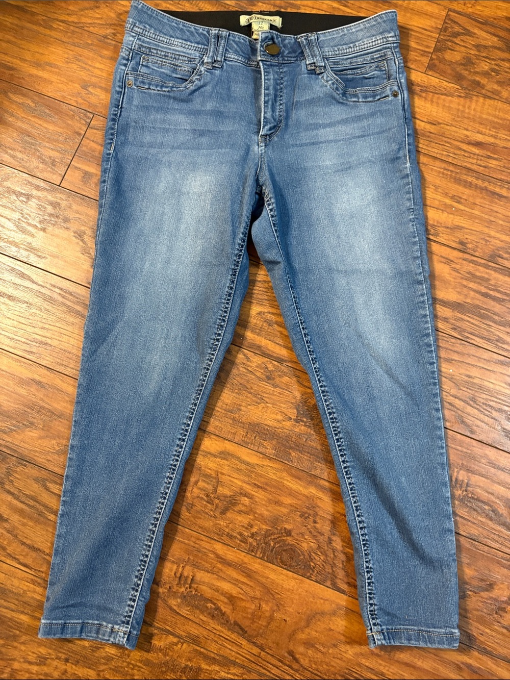 Democracy Medium Blue Stretch Jeggings - Slim Fit